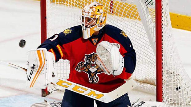 Roberto-Luongo-Schecter.jpg